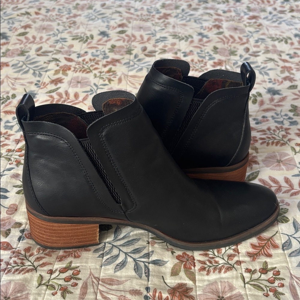 Korks Ankle Boots **see description**